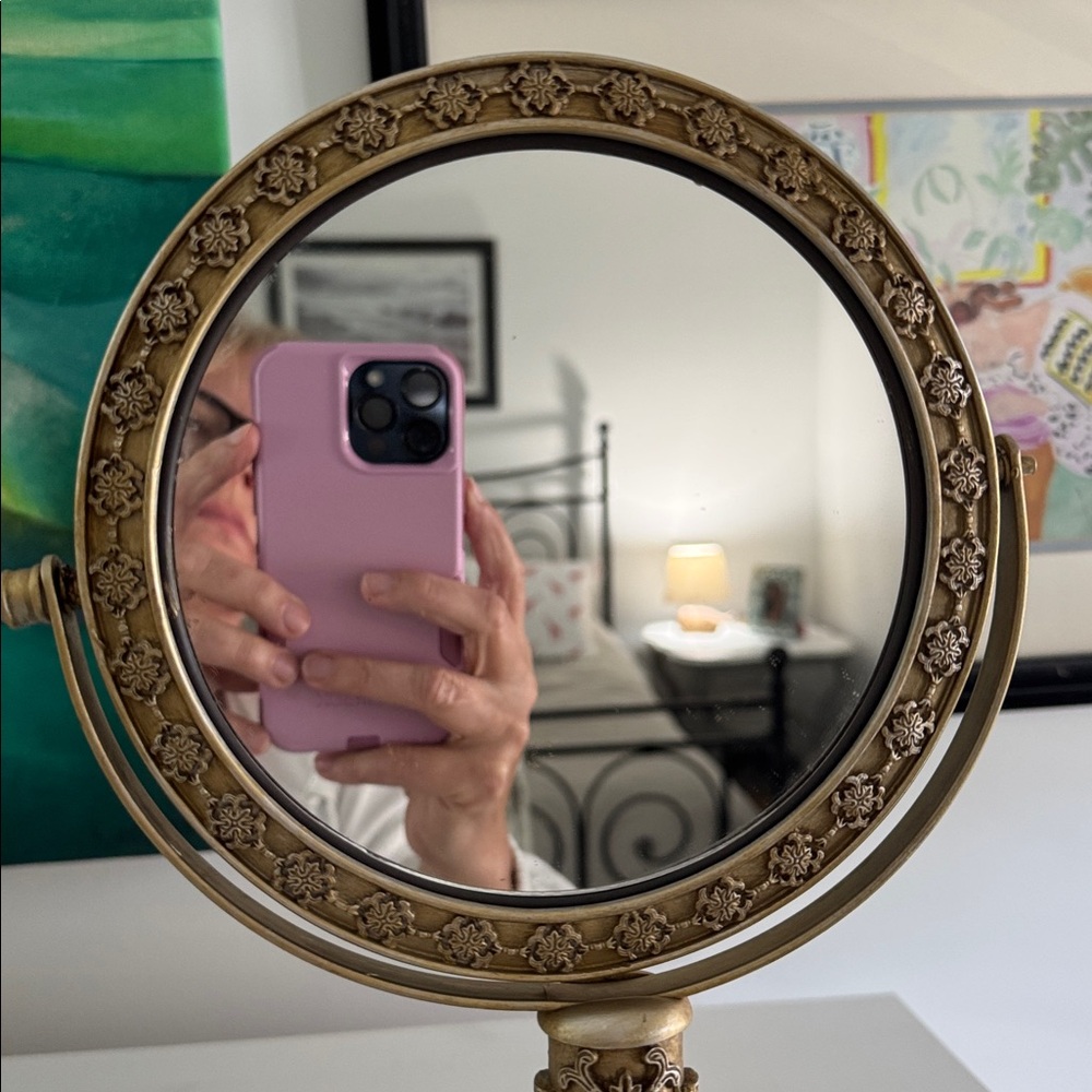 Vintage Gold Tone Two Sided Swivel Round Vanity Stand Alone Make Up Mirror AS IS - Picture 3 of 12
